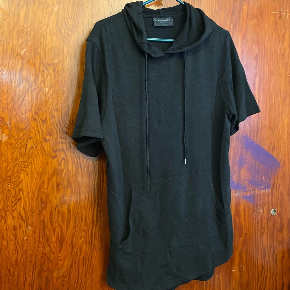 No boundaries short sleeve hoodie